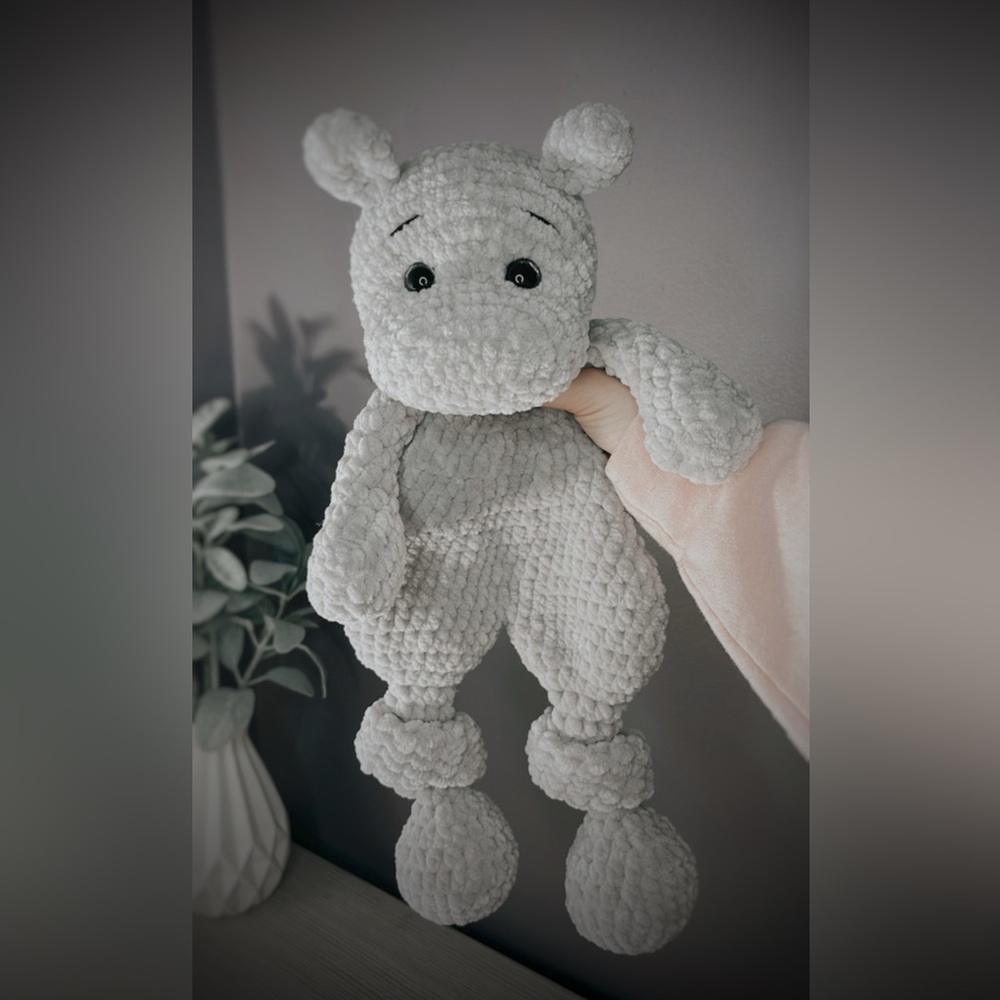 ‼️Handmade/Crochet Hippo Lovey‼️